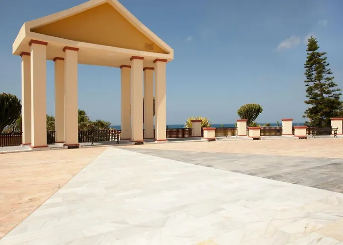 Romana Playa Elviria Apartment *